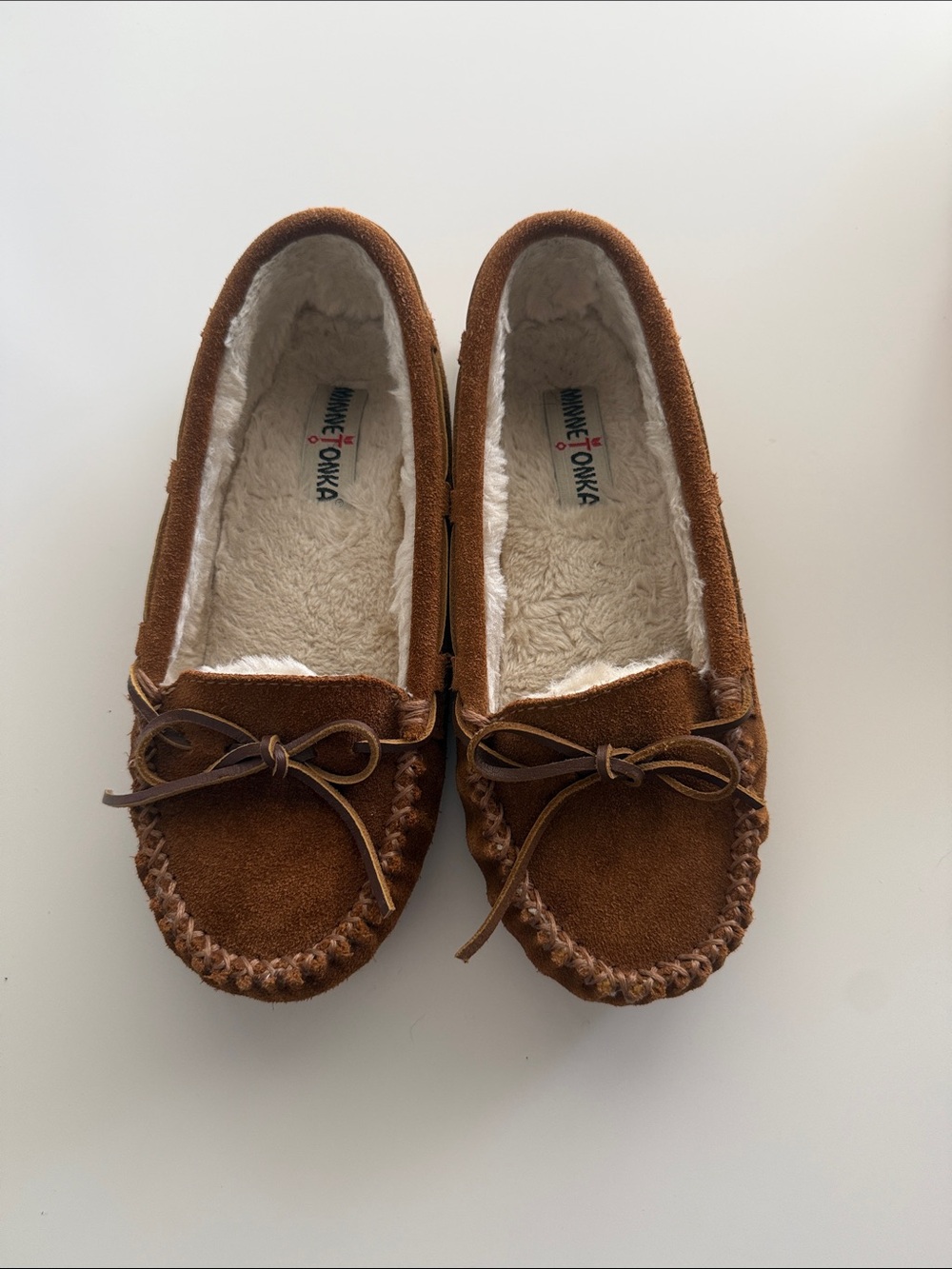 Women’s Minnetonka Brown Faux-Fur Lined Moccasin Slippers